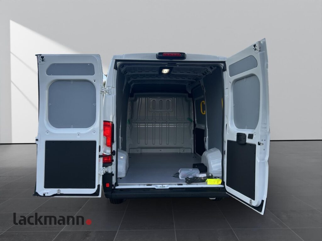 Toyota Proace Max Exposé-Bild 7