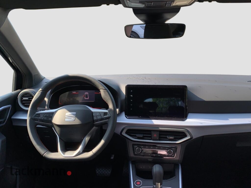 Seat Arona Exposé-Bild 8