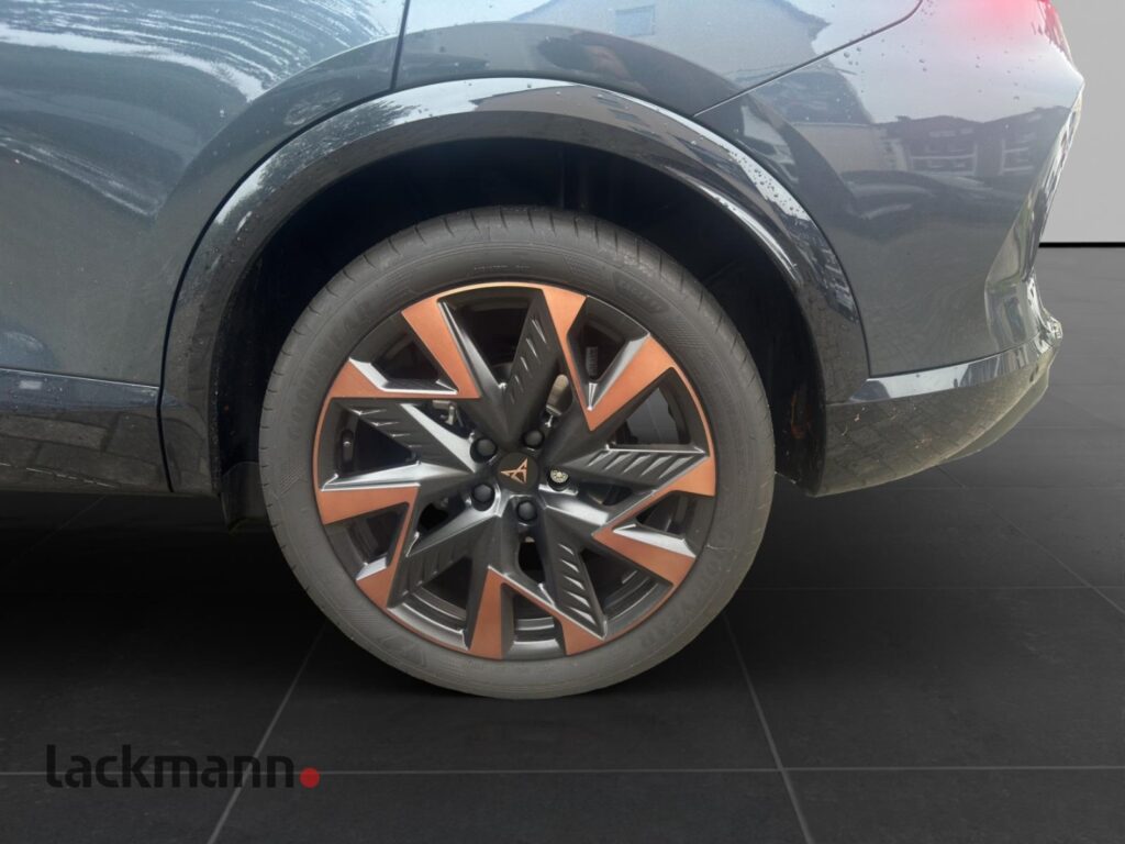 Cupra Formentor Exposé-Bild 14