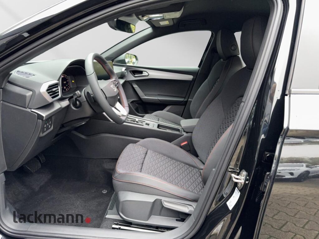 Seat Leon Exposé-Bild 7