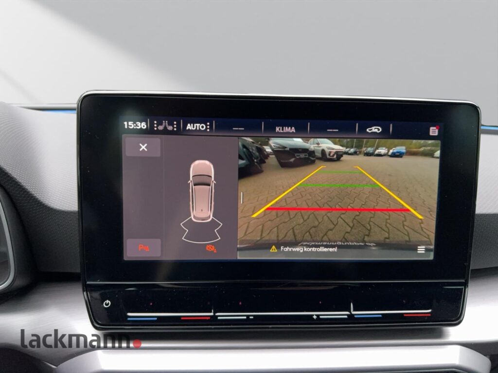 Seat Leon Exposé-Bild 9