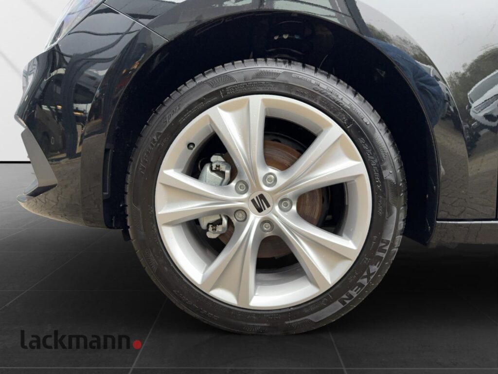 Seat Leon Exposé-Bild 14