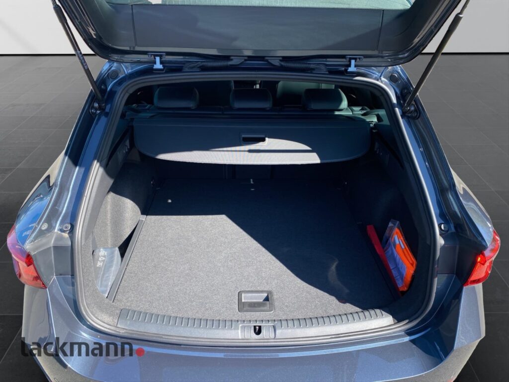 Cupra Leon Exposé-Bild 7