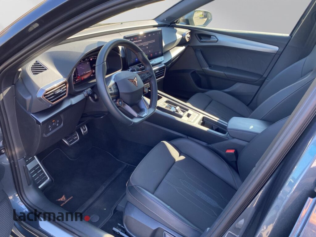 Cupra Leon Exposé-Bild 8