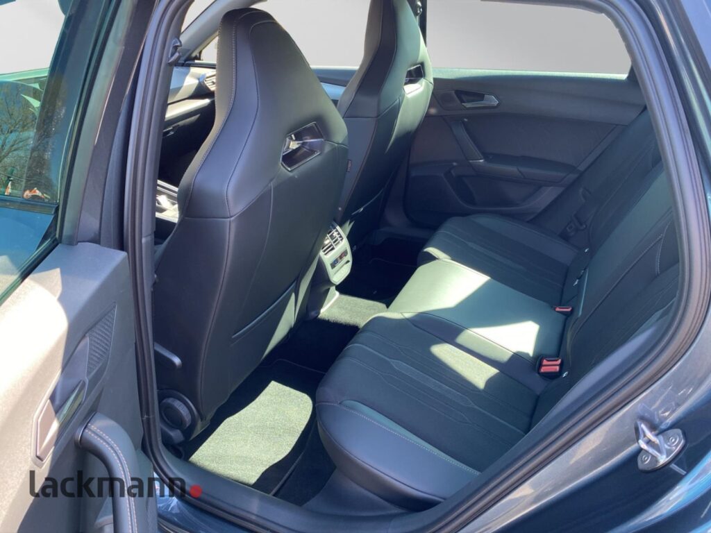 Cupra Leon Exposé-Bild 9