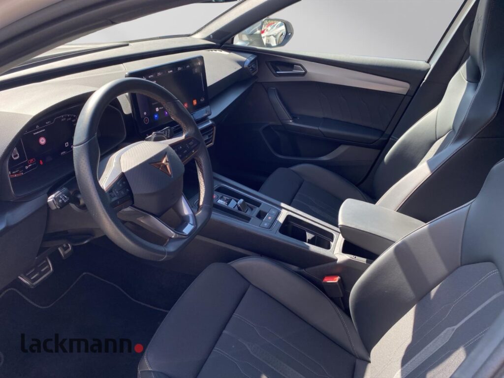 Cupra Leon Exposé-Bild 8