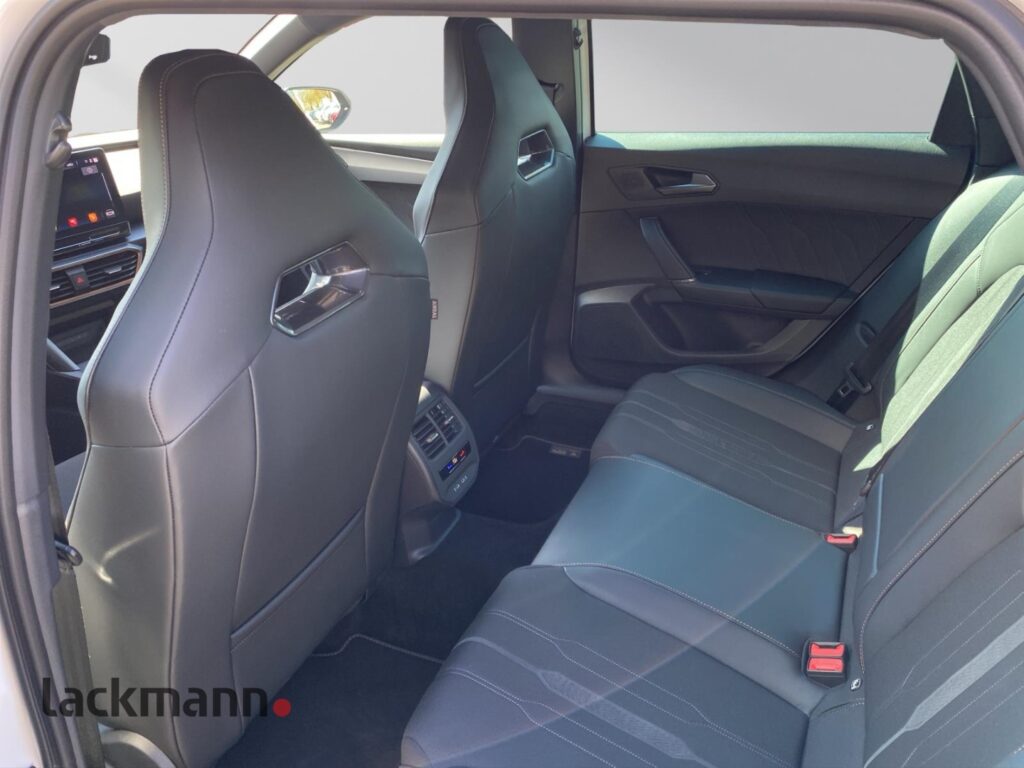 Cupra Leon Exposé-Bild 9