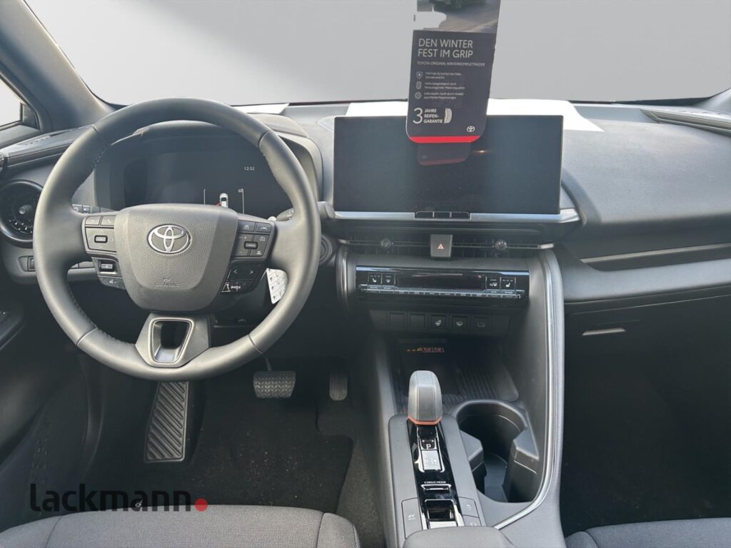 Toyota C-HR Exposé-Bild 10