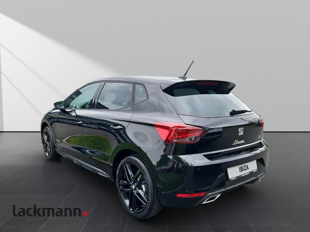 Seat Ibiza Exposé-Bild 5