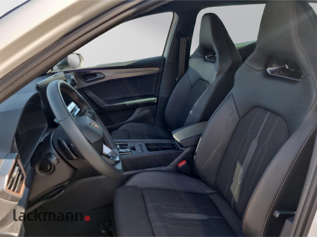 Cupra Leon Exposé-Bild 8