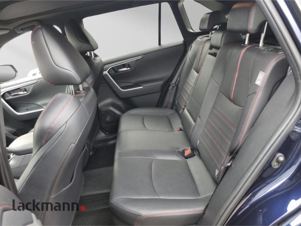Toyota RAV 4 Exposé-Bild 9