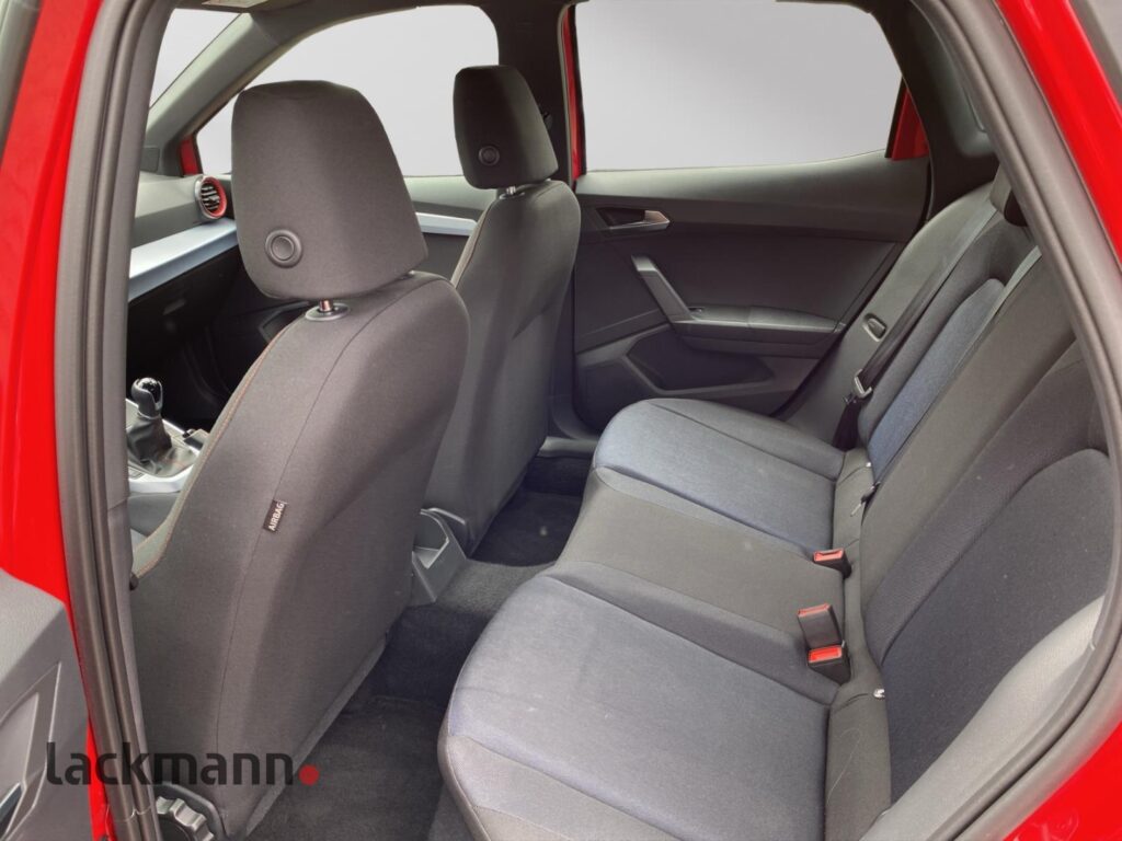 Seat Arona Exposé-Bild 9