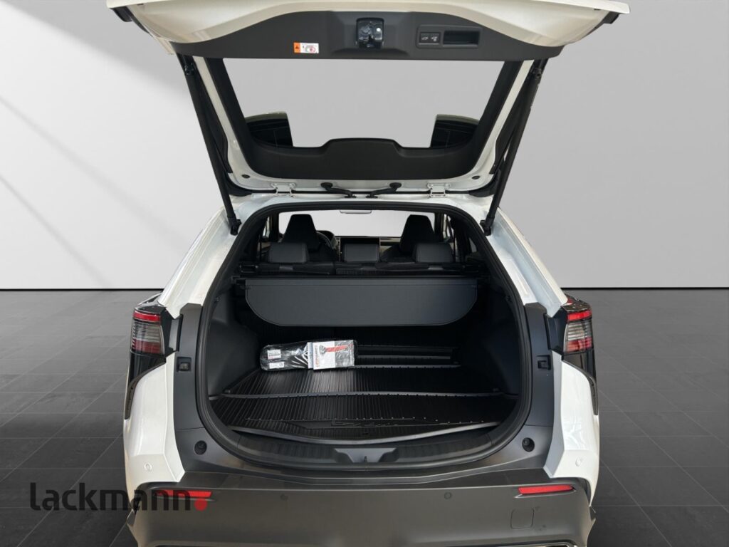 Toyota bz4X Exposé-Bild 7