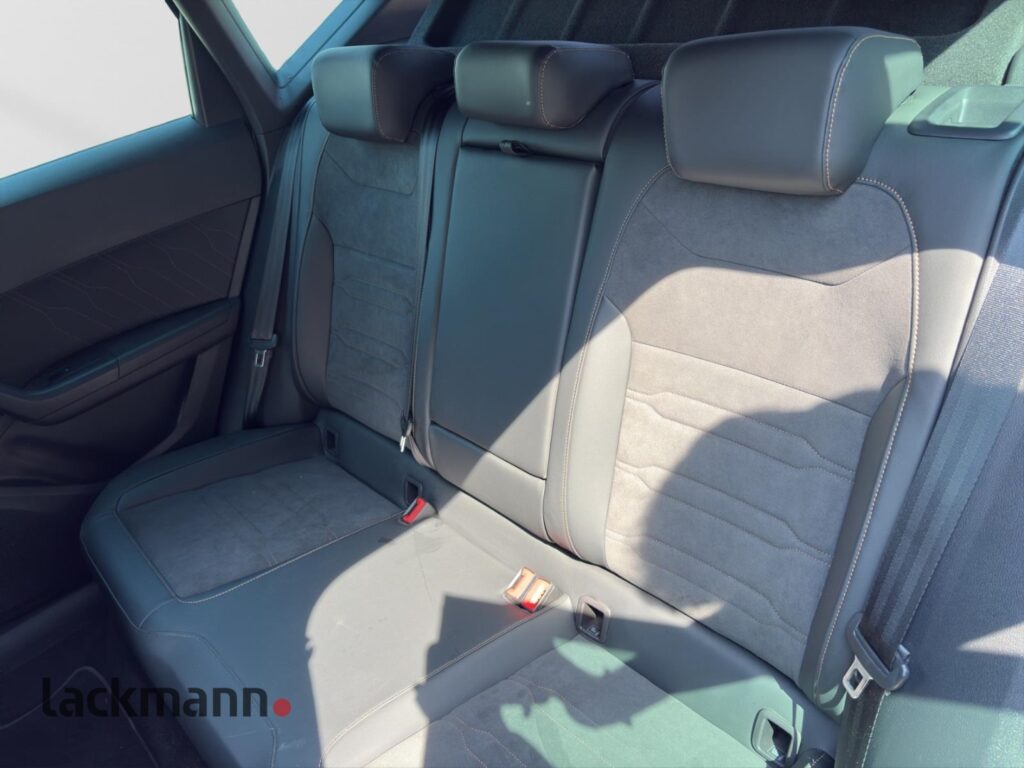 Cupra Ateca Exposé-Bild 9