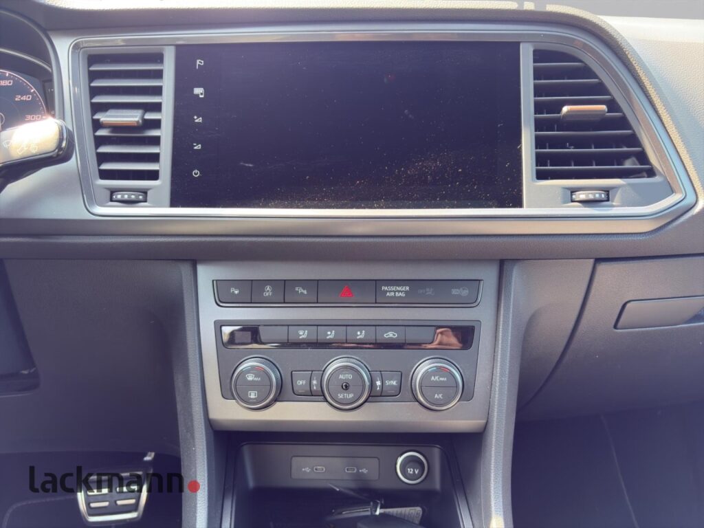 Cupra Ateca Exposé-Bild 13