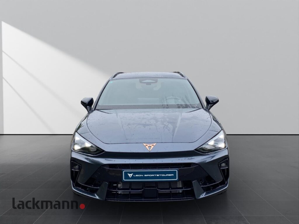 Cupra Leon Exposé-Bild 2