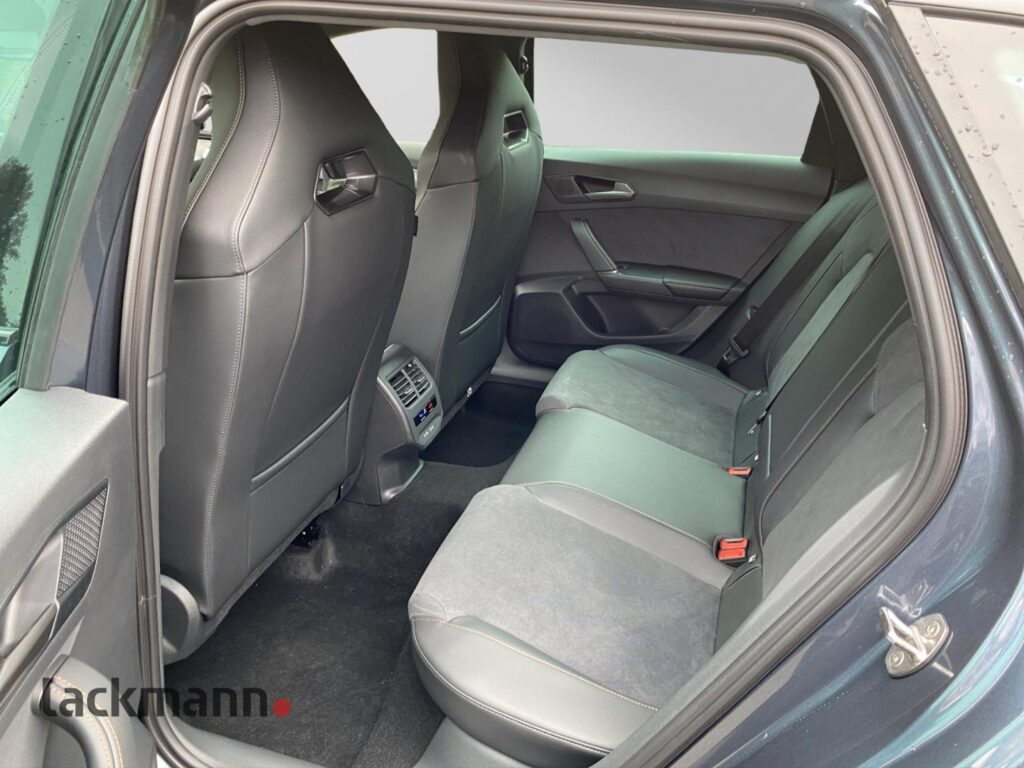 Cupra Leon Exposé-Bild 9