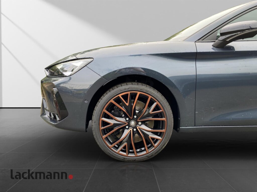 Cupra Leon Exposé-Bild 11