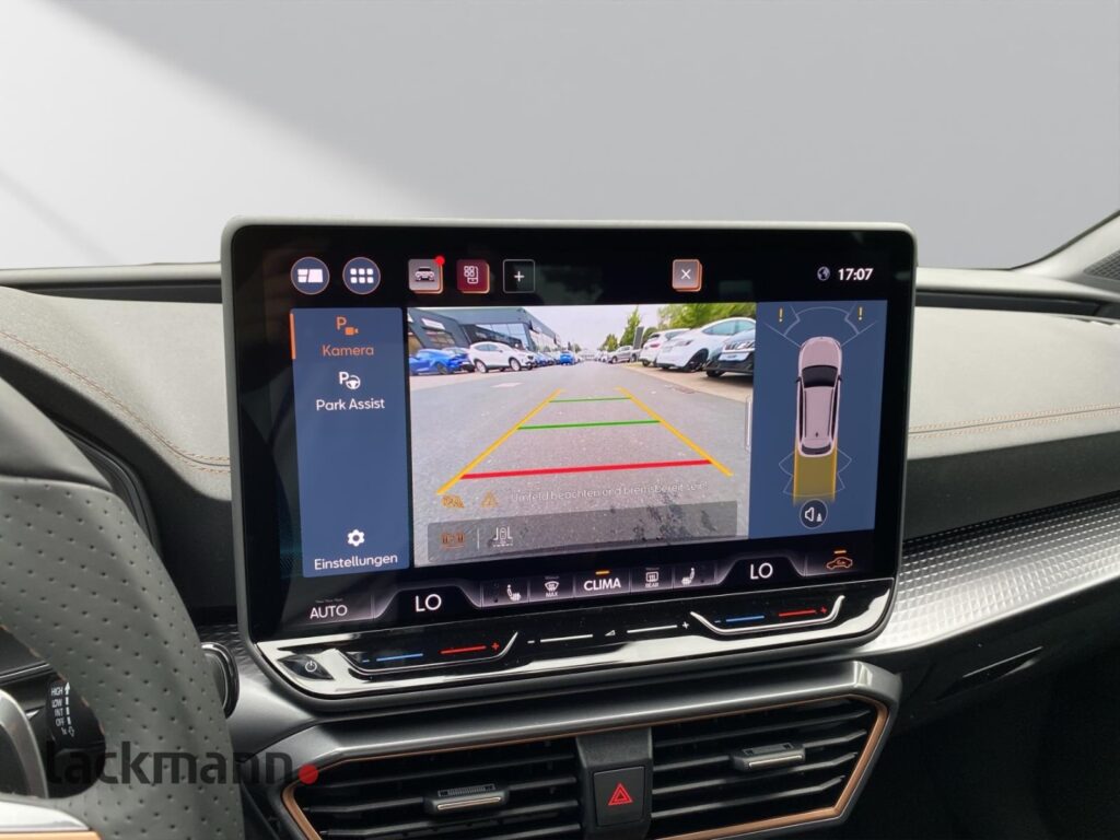 Cupra Leon Exposé-Bild 13