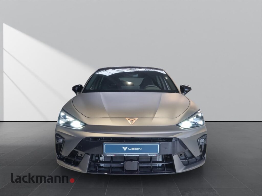 Cupra Leon Exposé-Bild 2