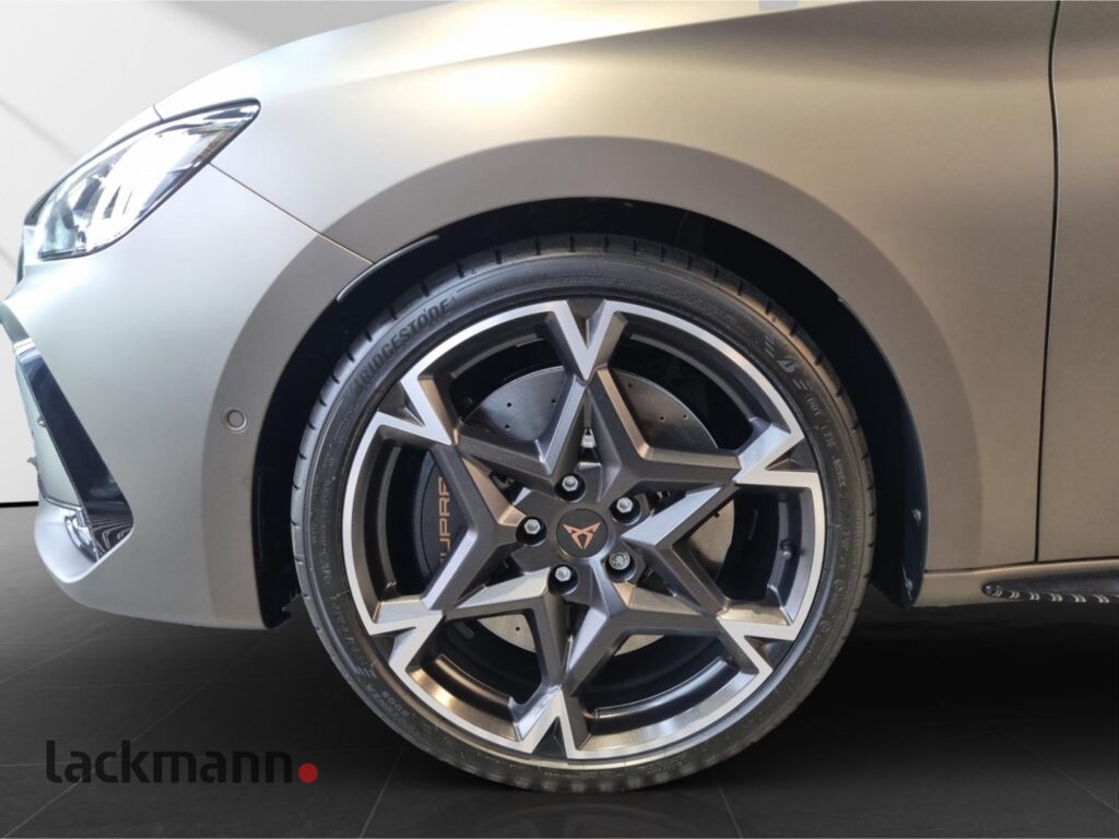 Cupra Leon Exposé-Bild 10