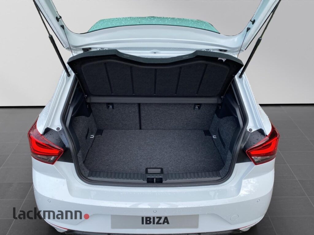 Seat Ibiza Exposé-Bild 7