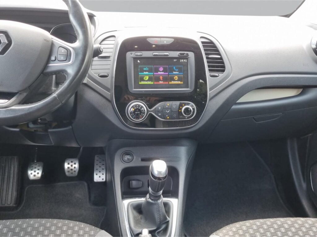 Renault Captur Exposé-Bild 12
