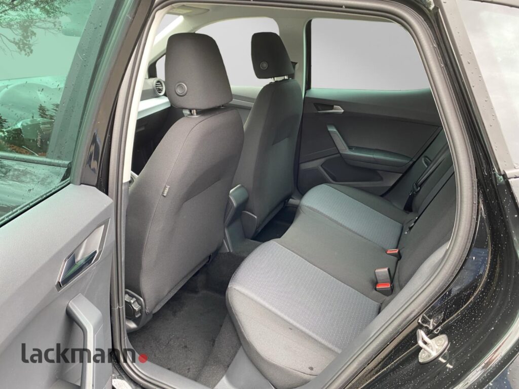 Seat Arona Exposé-Bild 9