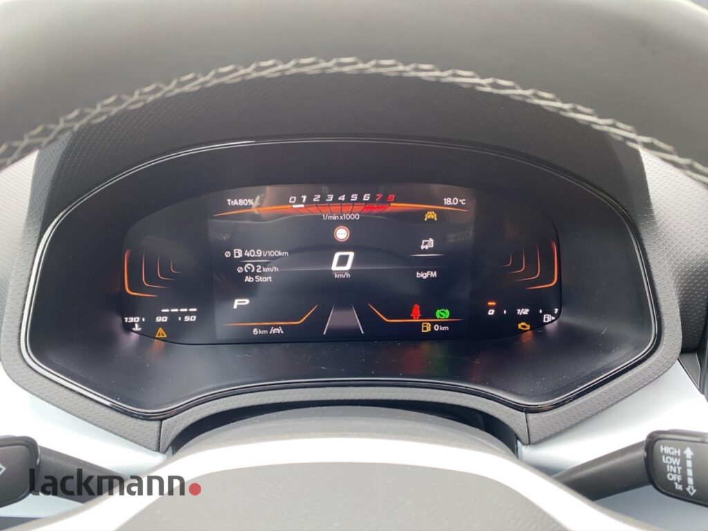 Seat Arona Exposé-Bild 14