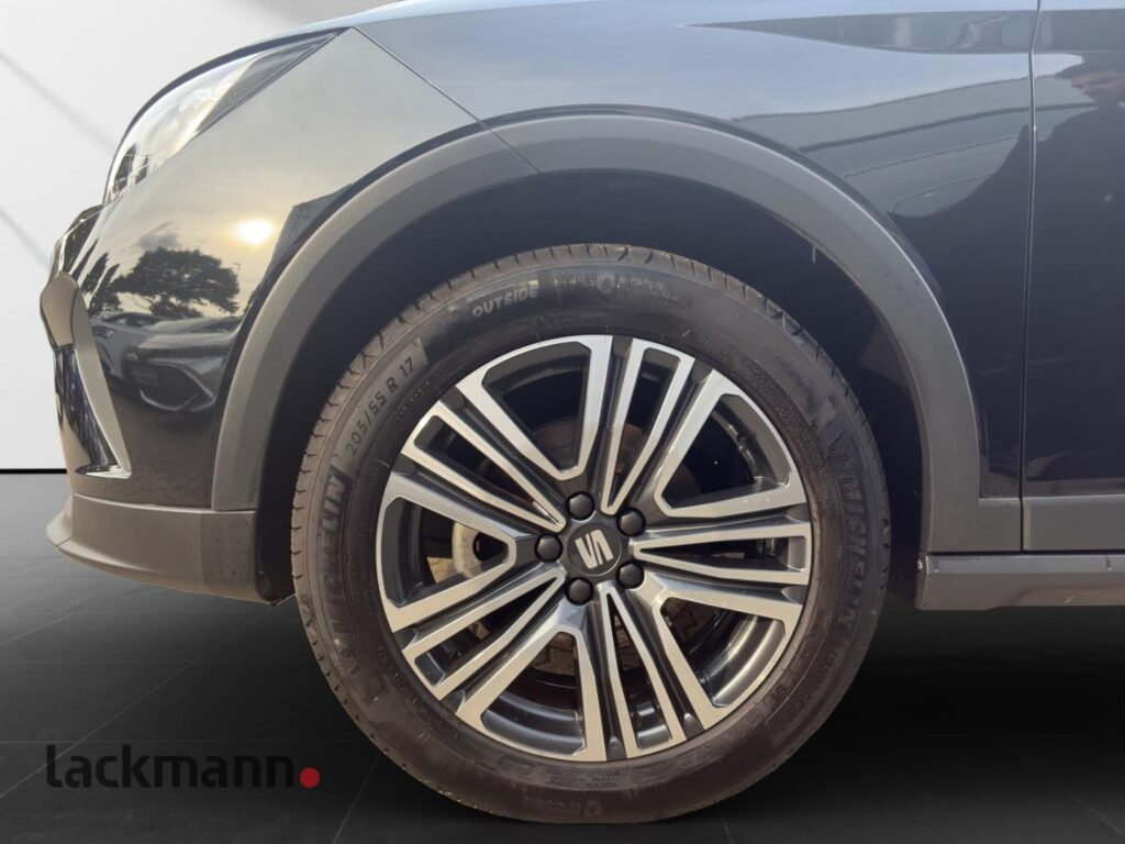 Seat Arona Exposé-Bild 11