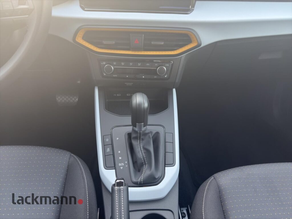 Seat Arona Exposé-Bild 12