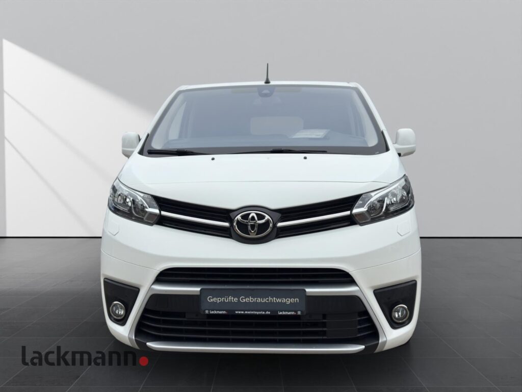 Toyota Proace Exposé-Bild 2
