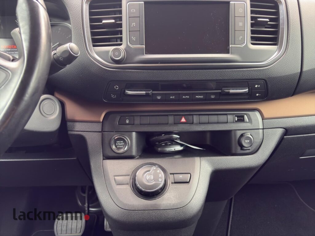 Toyota Proace Exposé-Bild 12