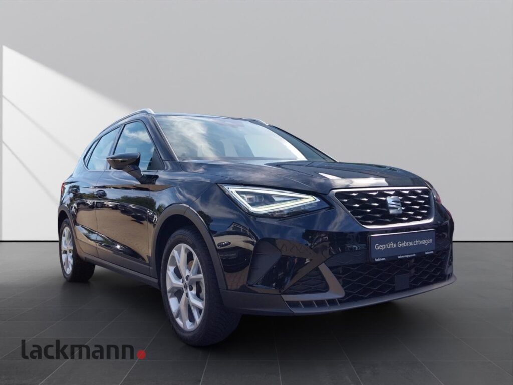 Seat Arona Exposé-Bild 3