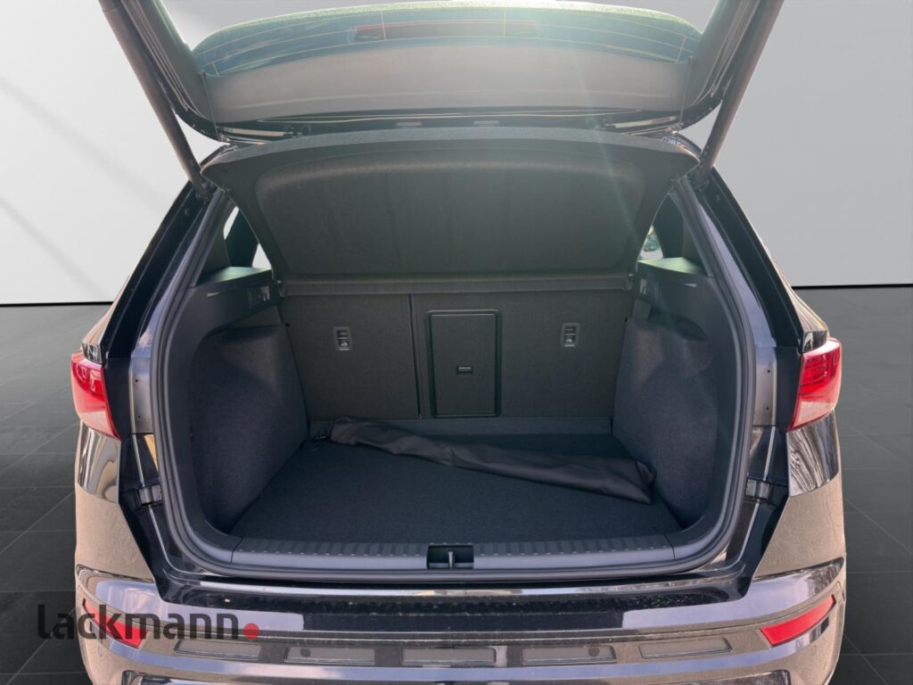 Cupra Ateca Exposé-Bild 7