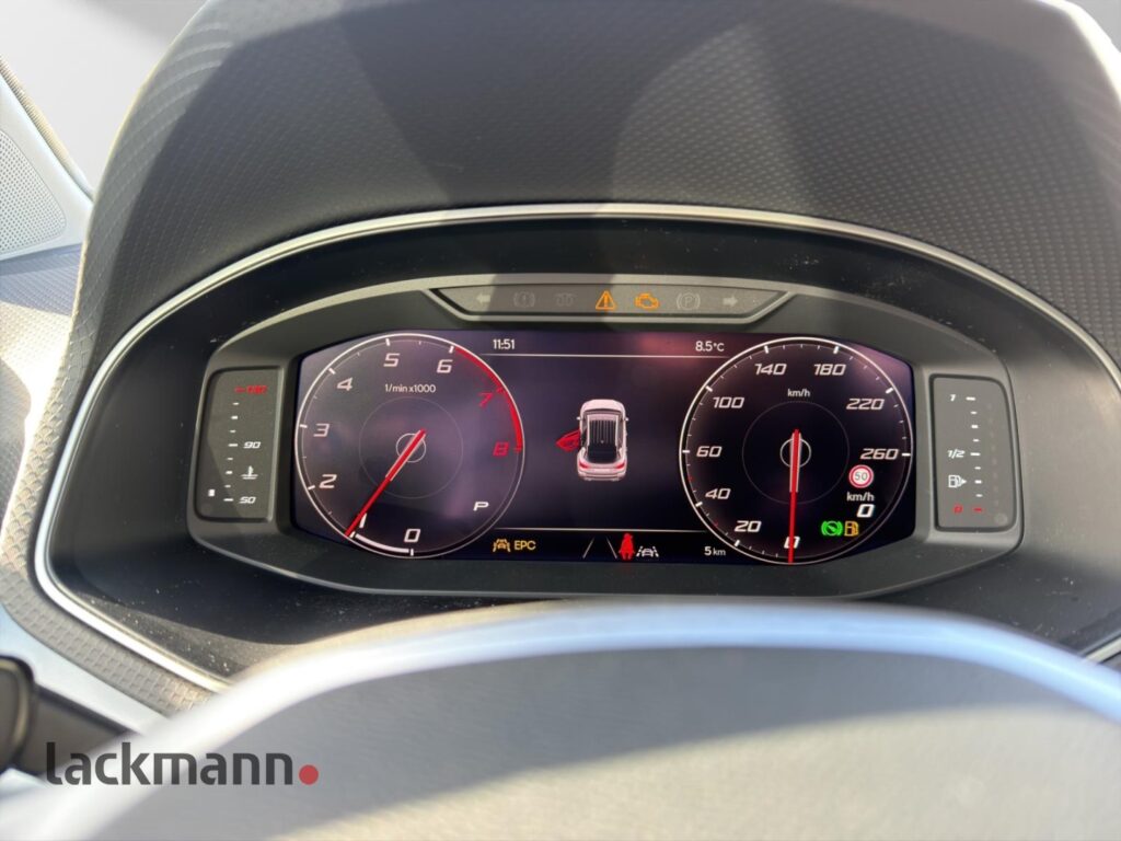 Seat Arona Exposé-Bild 13