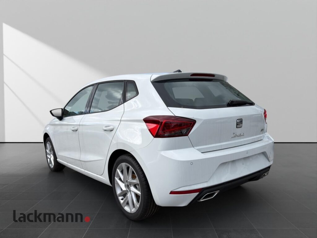 Seat Ibiza Exposé-Bild 5