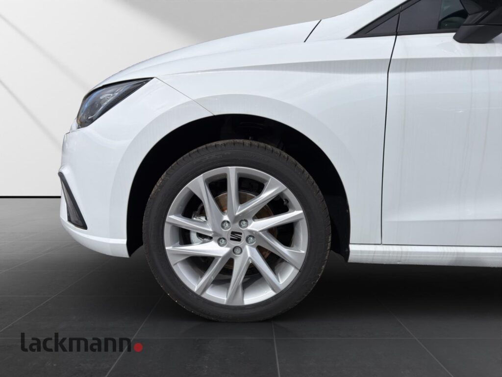 Seat Ibiza Exposé-Bild 11