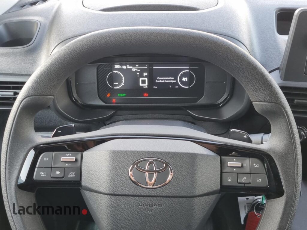 Toyota Proace City Exposé-Bild 14