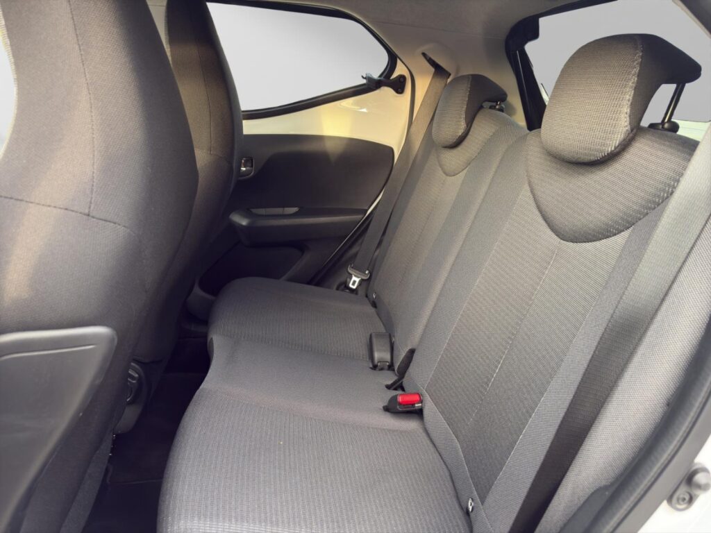 Toyota Aygo X Exposé-Bild 9