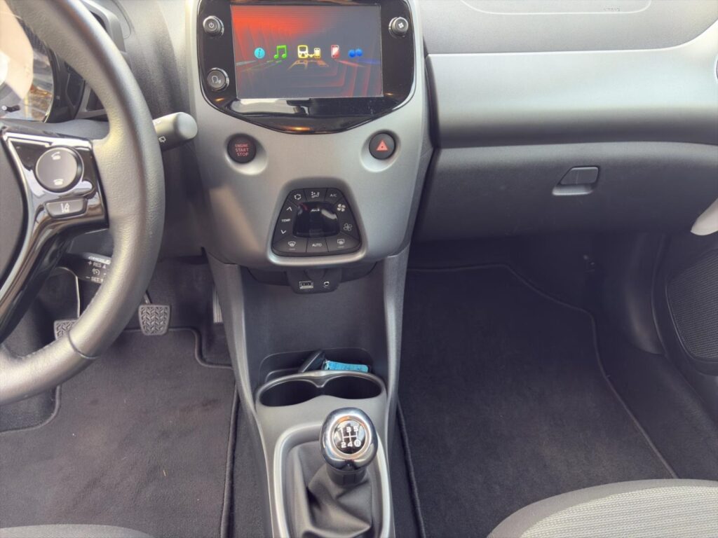 Toyota Aygo X Exposé-Bild 12