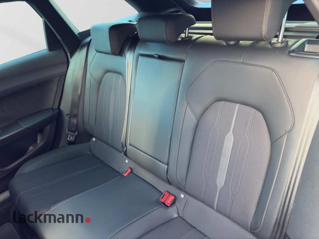 Cupra Leon Exposé-Bild 9