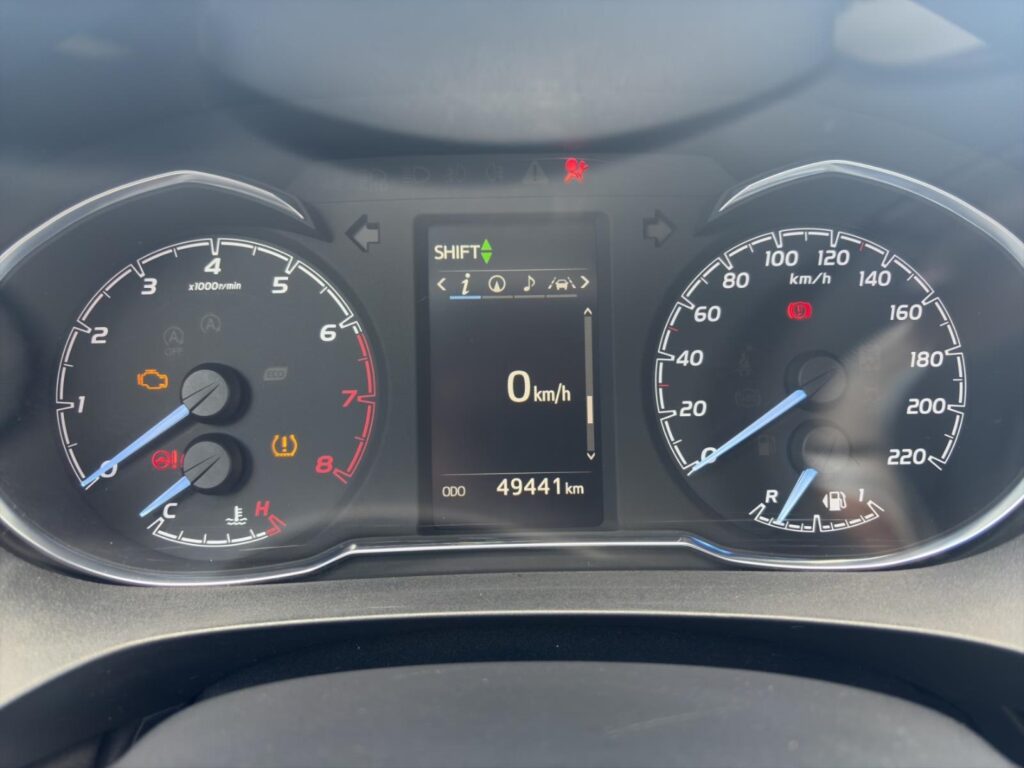 Toyota Yaris Exposé-Bild 14