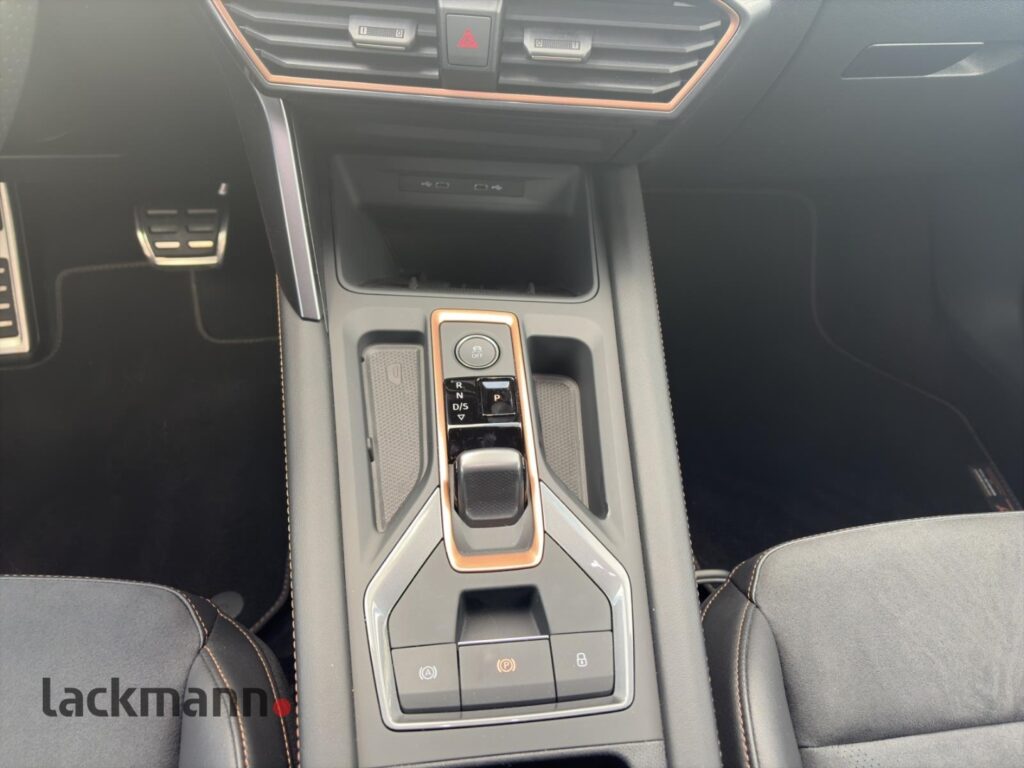 Cupra Leon Exposé-Bild 12