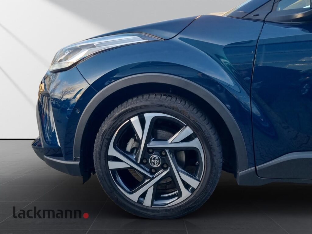 Toyota C-HR Exposé-Bild 11