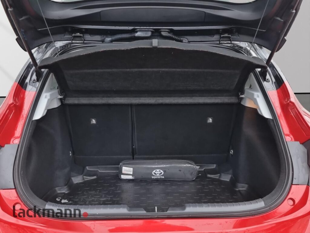 Toyota Corolla Exposé-Bild 7