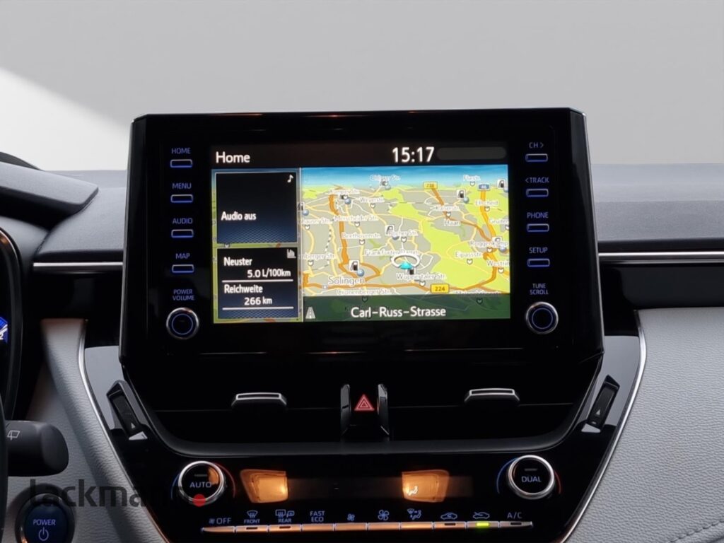 Toyota Corolla Exposé-Bild 13