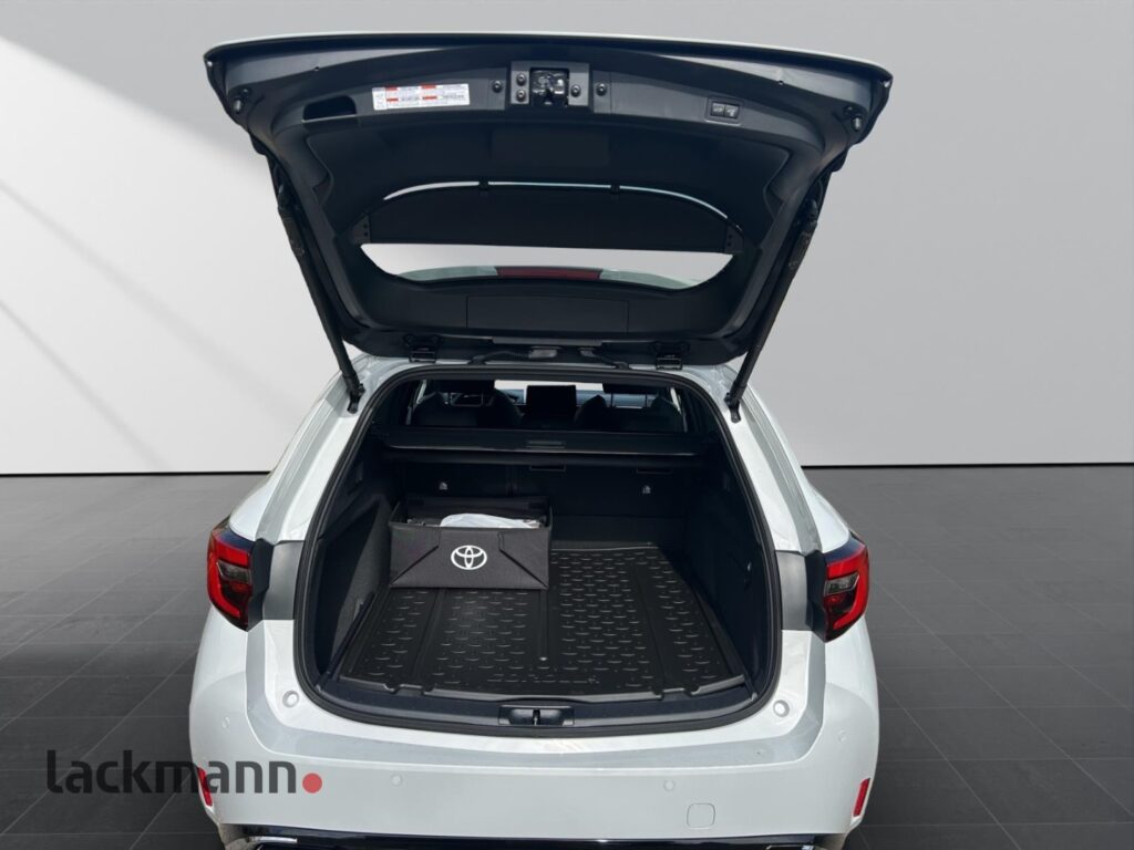 Toyota Corolla Exposé-Bild 7