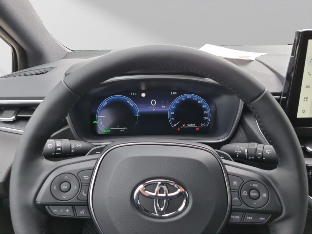 Toyota Corolla Exposé-Bild 14