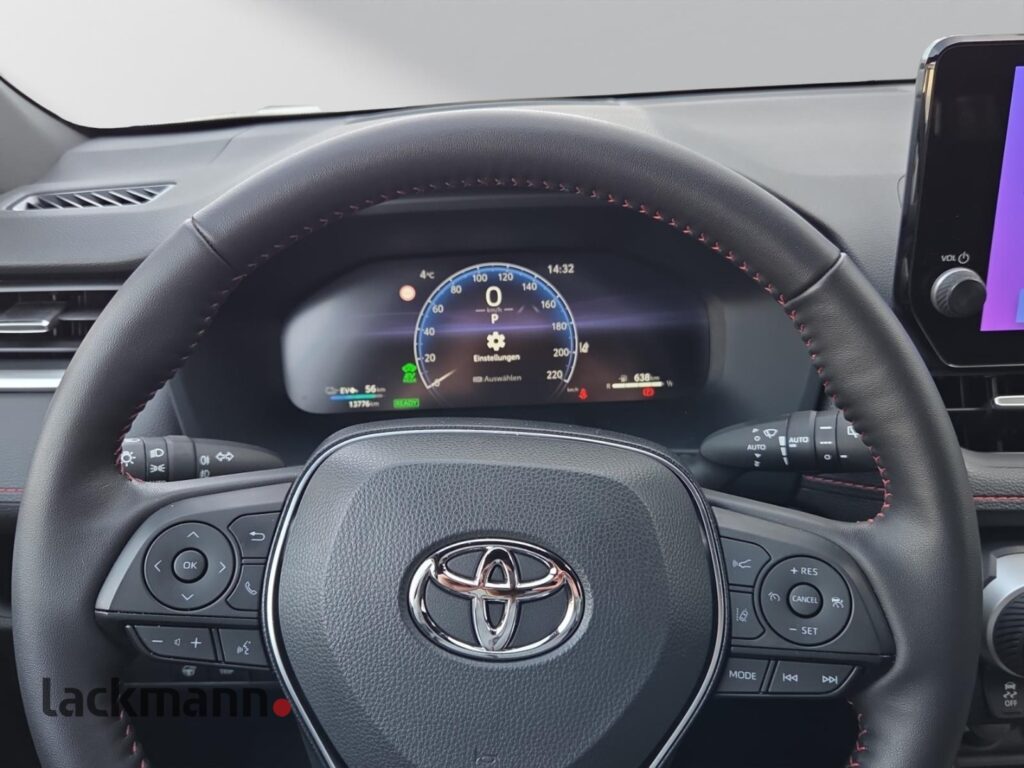 Toyota RAV 4 Exposé-Bild 14